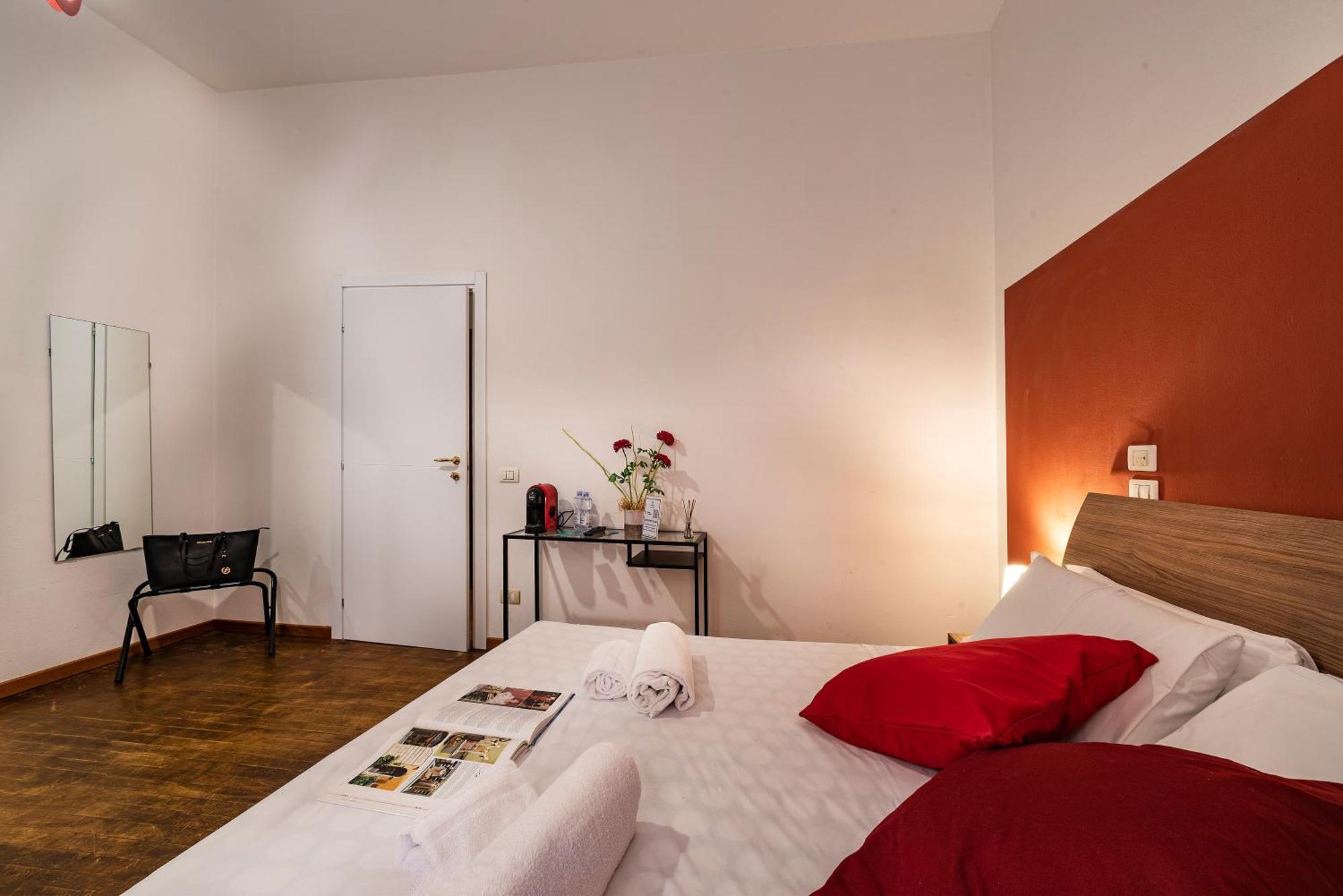 Italianflat - Rentroom Old Town - 200Mt To Arena Βερόνα Εξωτερικό φωτογραφία